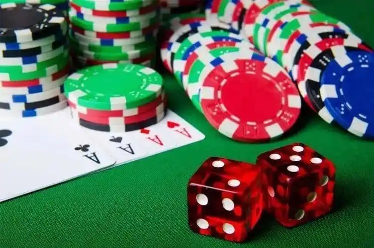 BingoMax Philippines gaming platform hero banner showing sports and casino categories